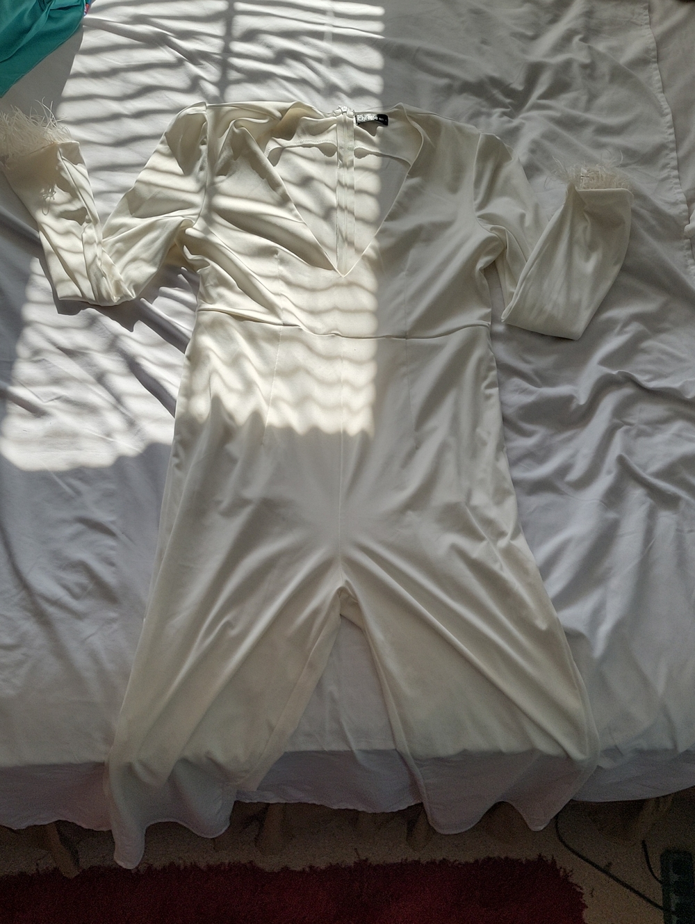 Women's Cream Long-Sleeve V-Neck Jumpsuit